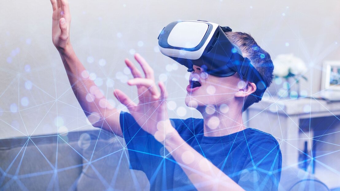 AR shopping assistance in a store